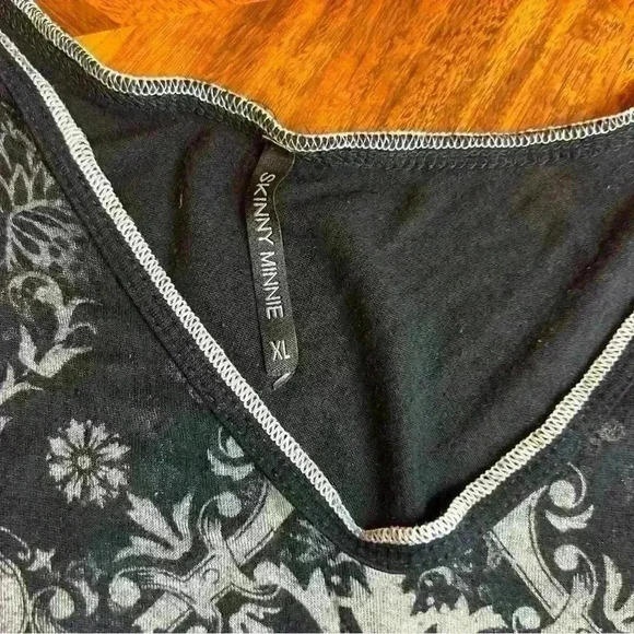 Skinny Minnie Women's xl black tank y2k - Picture 3 of 4